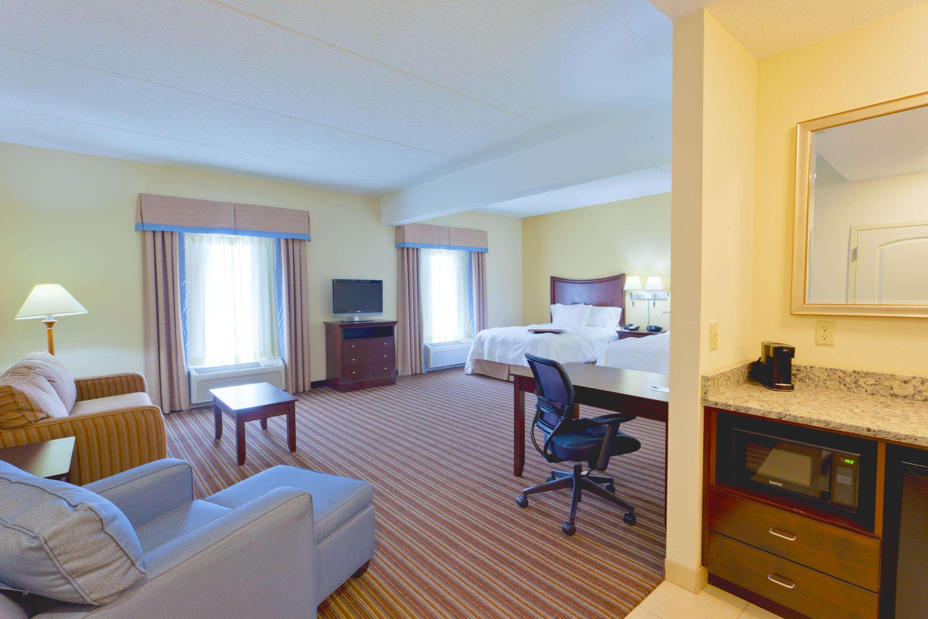 Hampton Inn Gainesville-Haymarket Esterno foto