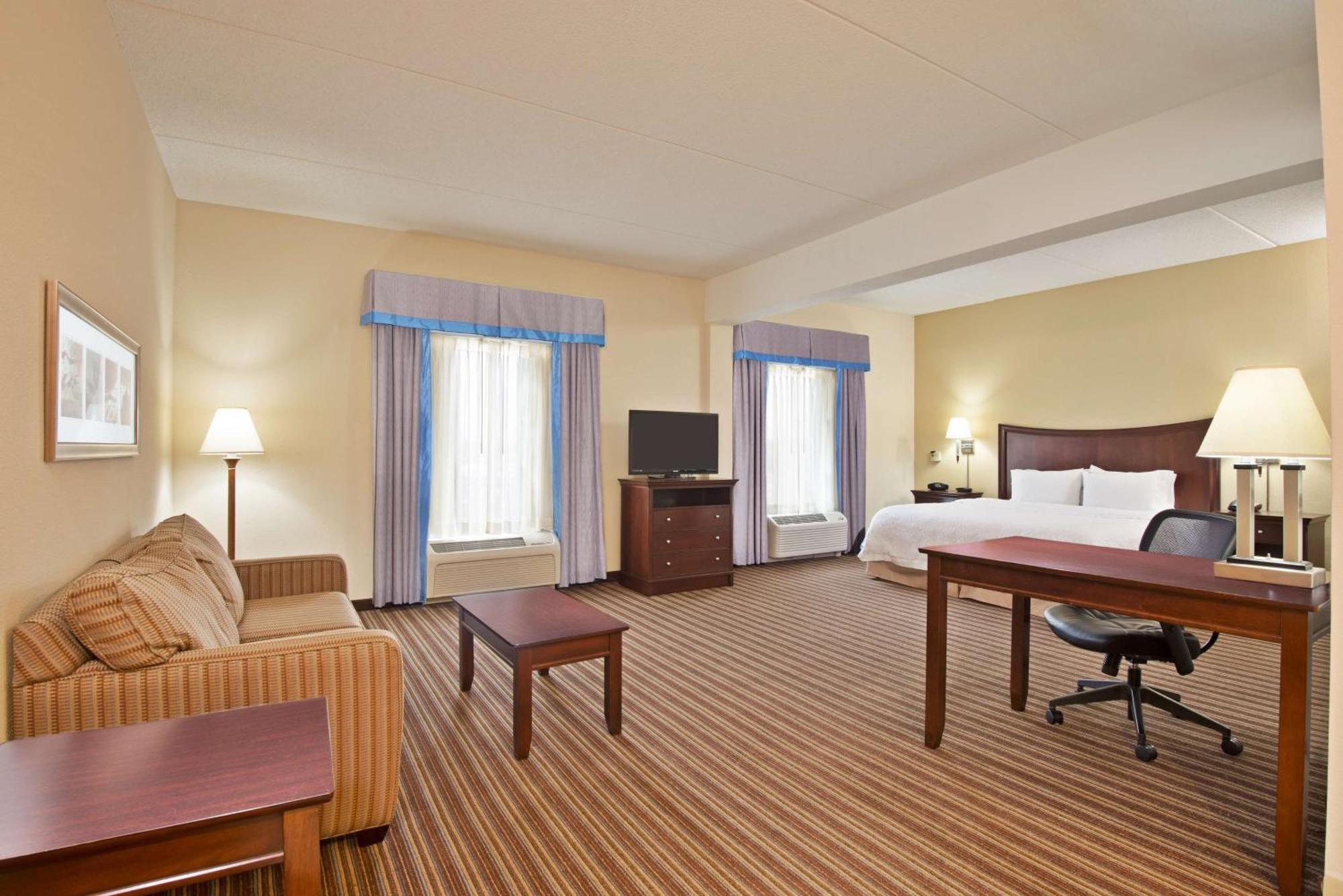Hampton Inn Gainesville-Haymarket Esterno foto