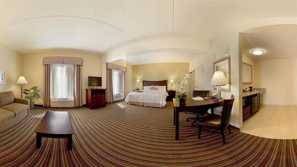Hampton Inn Gainesville-Haymarket Esterno foto